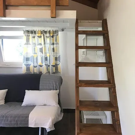 Tiny House Hotel *